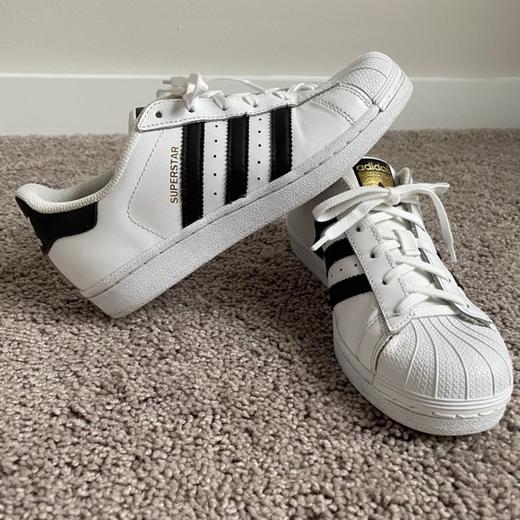 Adidas Superstar Sneakers - Picture 3 of 9